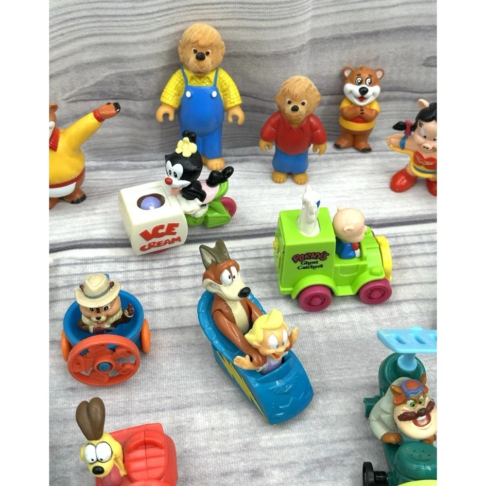 VINTAGE 80'S  90'S MCDONALD'S HAPPY MEAL TOYS - KISSYFUR BERENSTAIN BEARS ‎ *24
